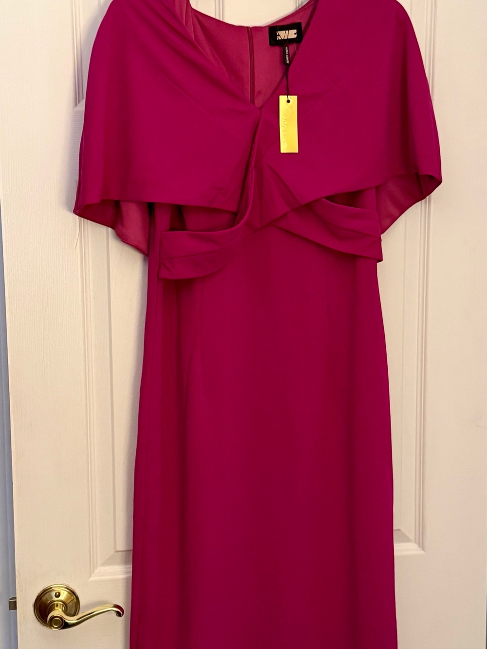 Alexia Admor Magenta Midi Dress with Cape Sleeves